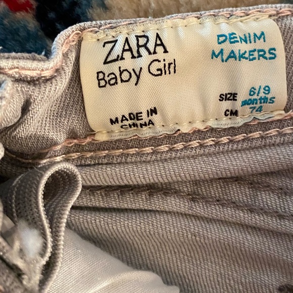 ⭐️HP⭐️ZARA Baby Girl denim - Picture 5 of 5
